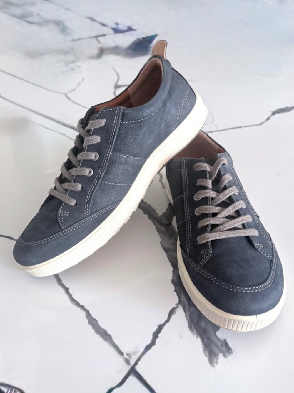 NWT Ecco  Ennio Tie Leather Sneakers Shoes Men's 10